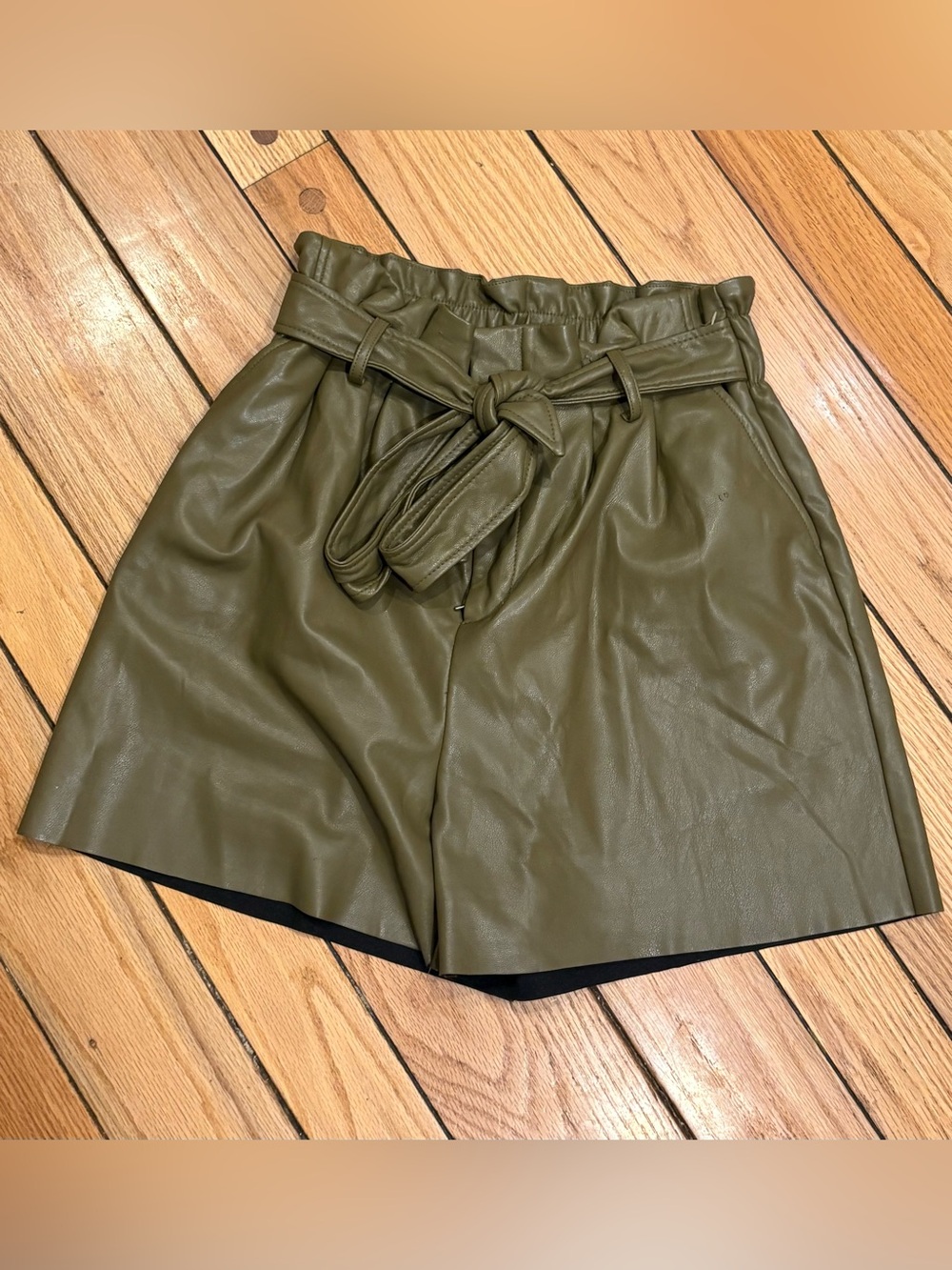 Urban Outfitters Zenana Olive Green Faux Leather Paperbag Waist Skirt large
